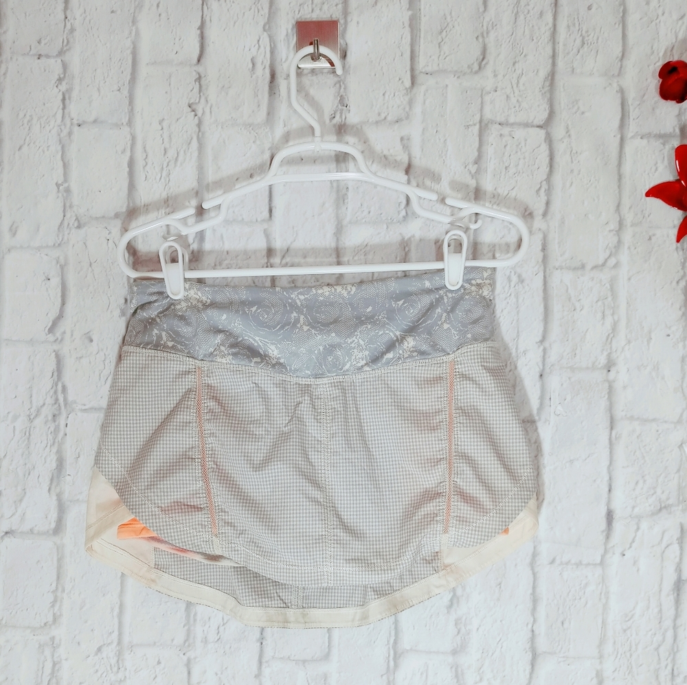 Lululemon Groovy Ginghan Skort